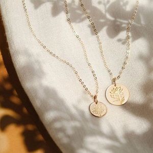Sunflower Engraved Cute Floral Minimalist Necklace